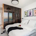 Luxury Glass With Pool Villa Trogir