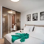 Luxury Glass With Pool Villa Trogir