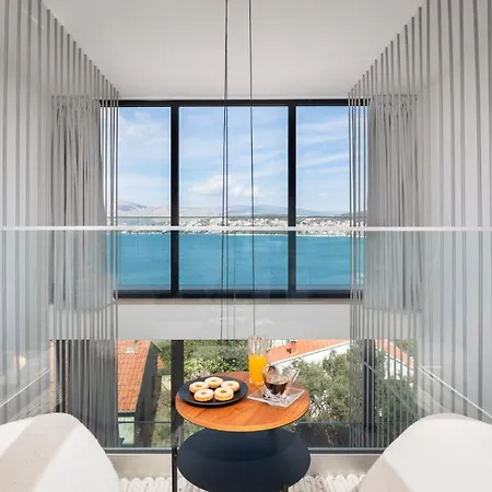 Luxury Glass With Pool Villa Trogir